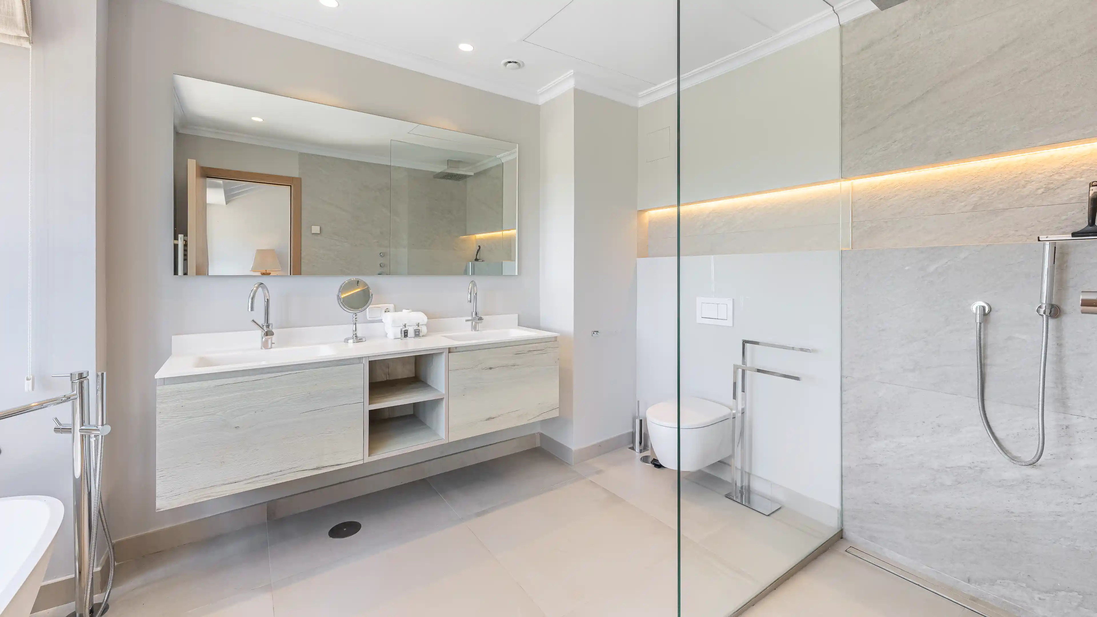 THE WHITE ORCHID, Nueva Andalucía, Imagen 16