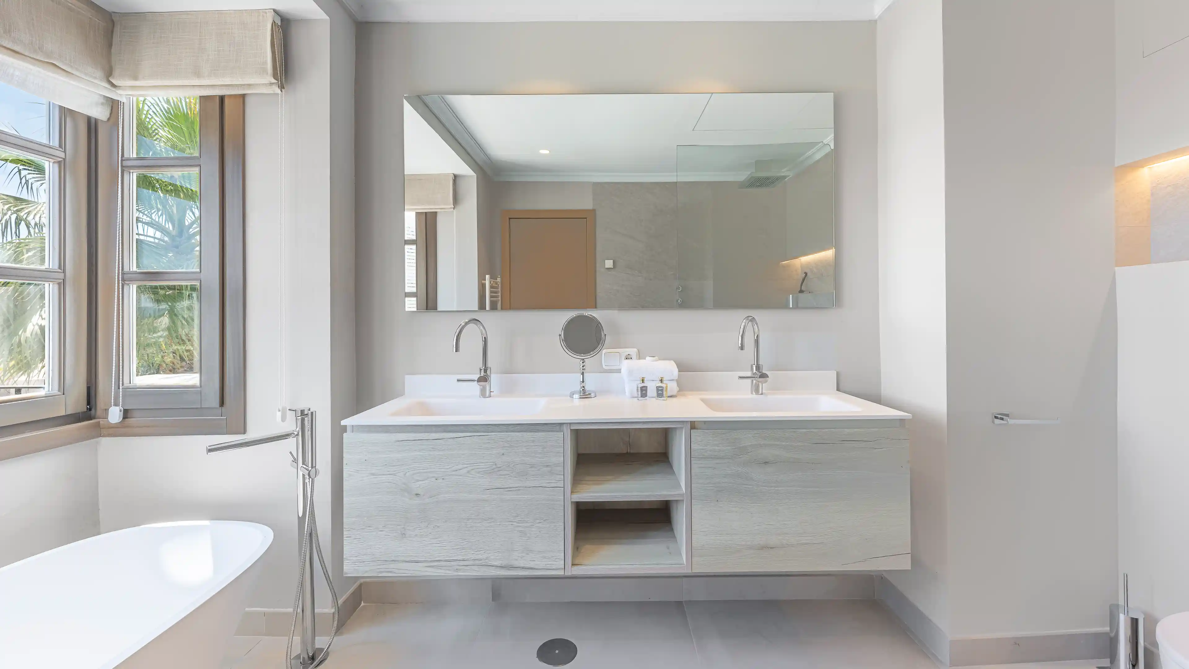 THE WHITE ORCHID, Nueva Andalucía, Imagen 17