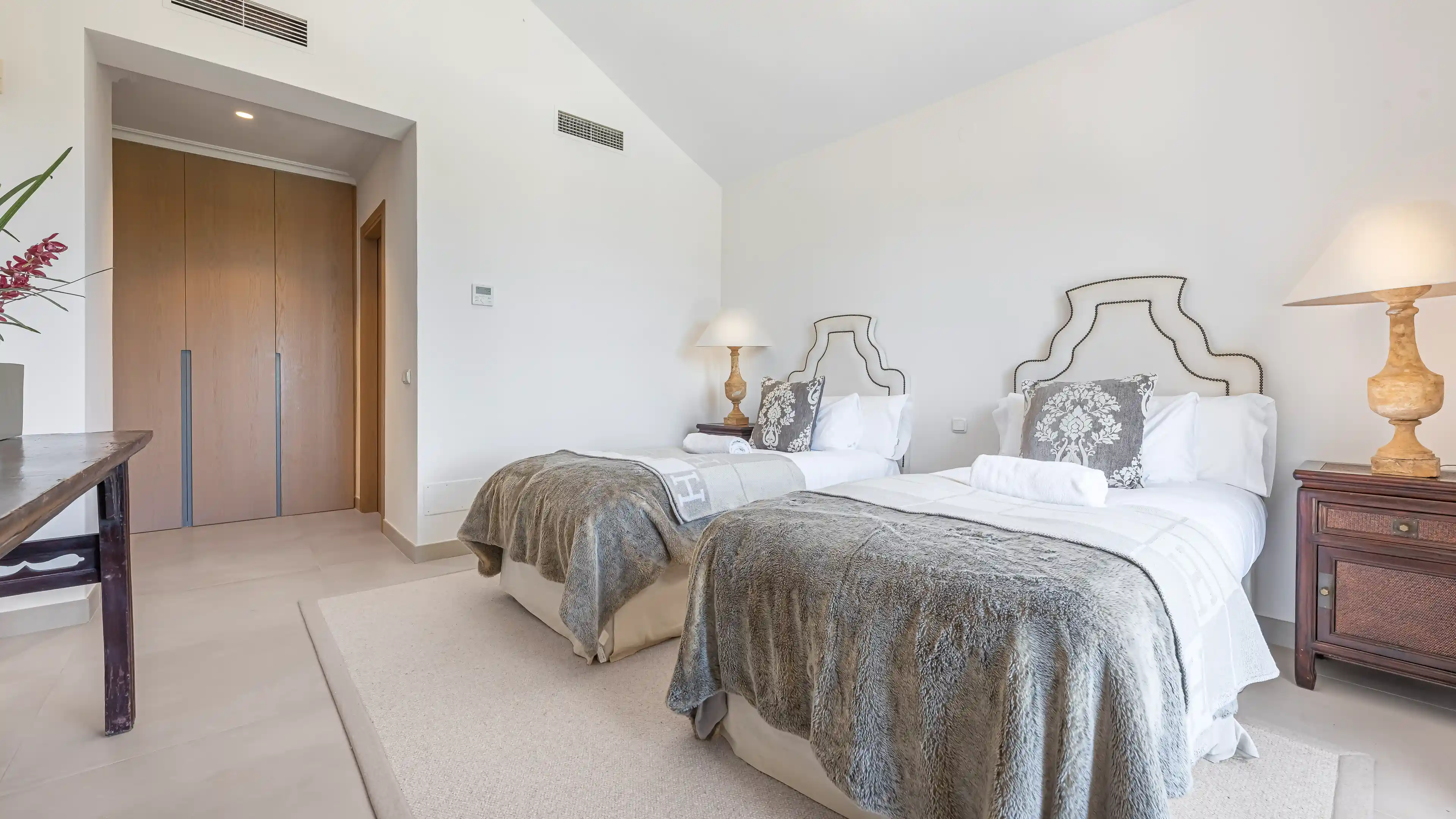 THE WHITE ORCHID, Nueva Andalucía, Imagen 48